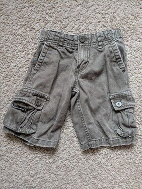 🐻 Levi's Cargo Shorts for Toddlers